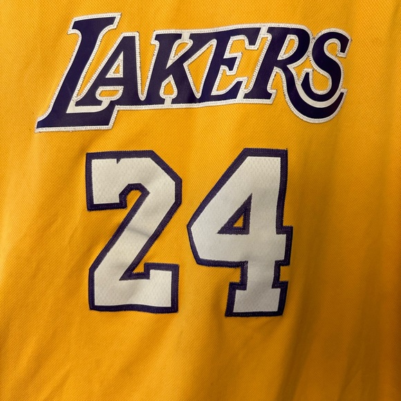 Adidas NBA Swingman Los Angeles Lakers Kobe Bryant Jersey Home Gold Size 2XL - Picture 3 of 9